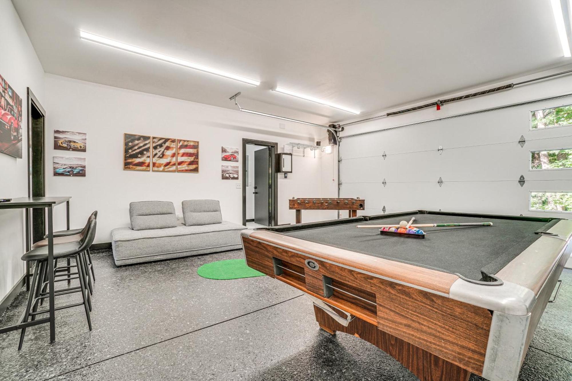 Luxury Modern Home On Golf Course With Game Room! Хелън Екстериор снимка
